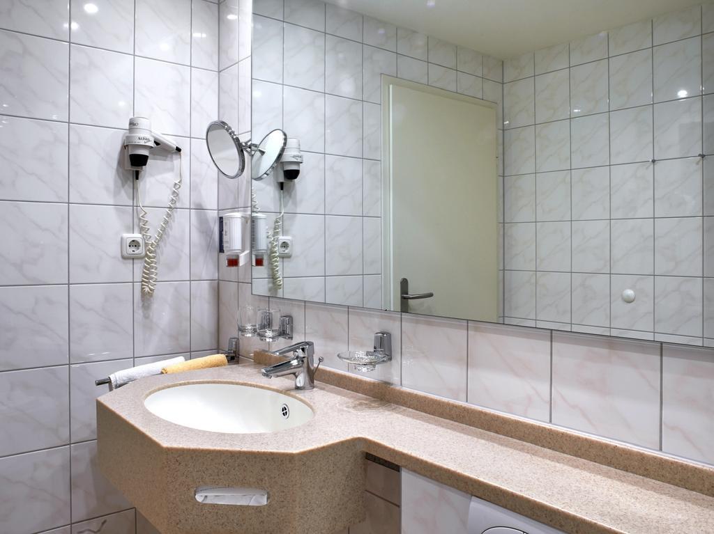 Hotel Muenster Эммельсхаузен Экстерьер фото